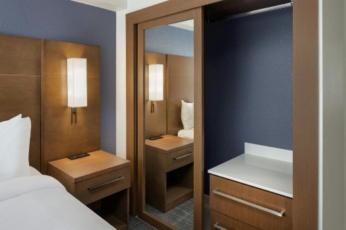 Residence Inn by Marriott Orlando East/UCF Area - image 13
