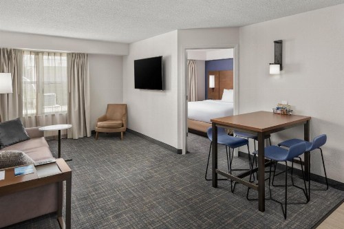 Residence Inn by Marriott Orlando East/UCF Area - image 2