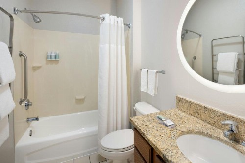 TownePlace Suites by Marriott Orlando East/UCF Area - image 17