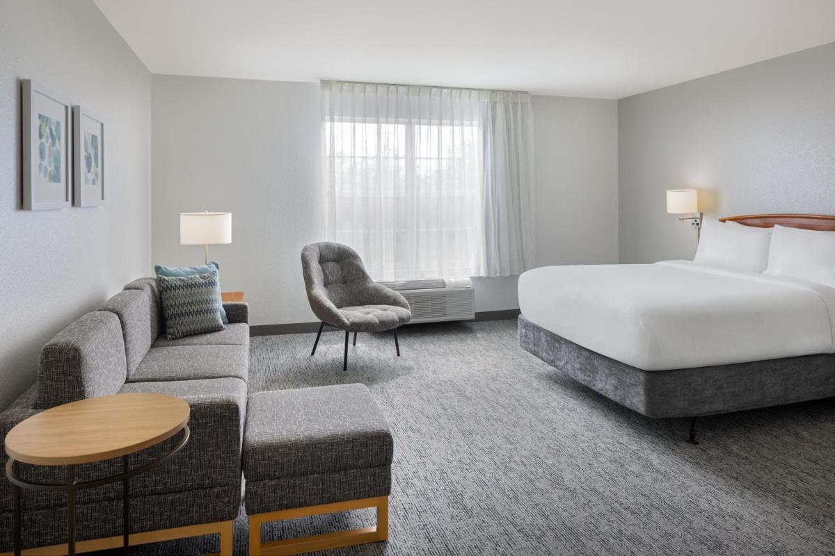 TownePlace Suites by Marriott Orlando East/UCF Area - image 5