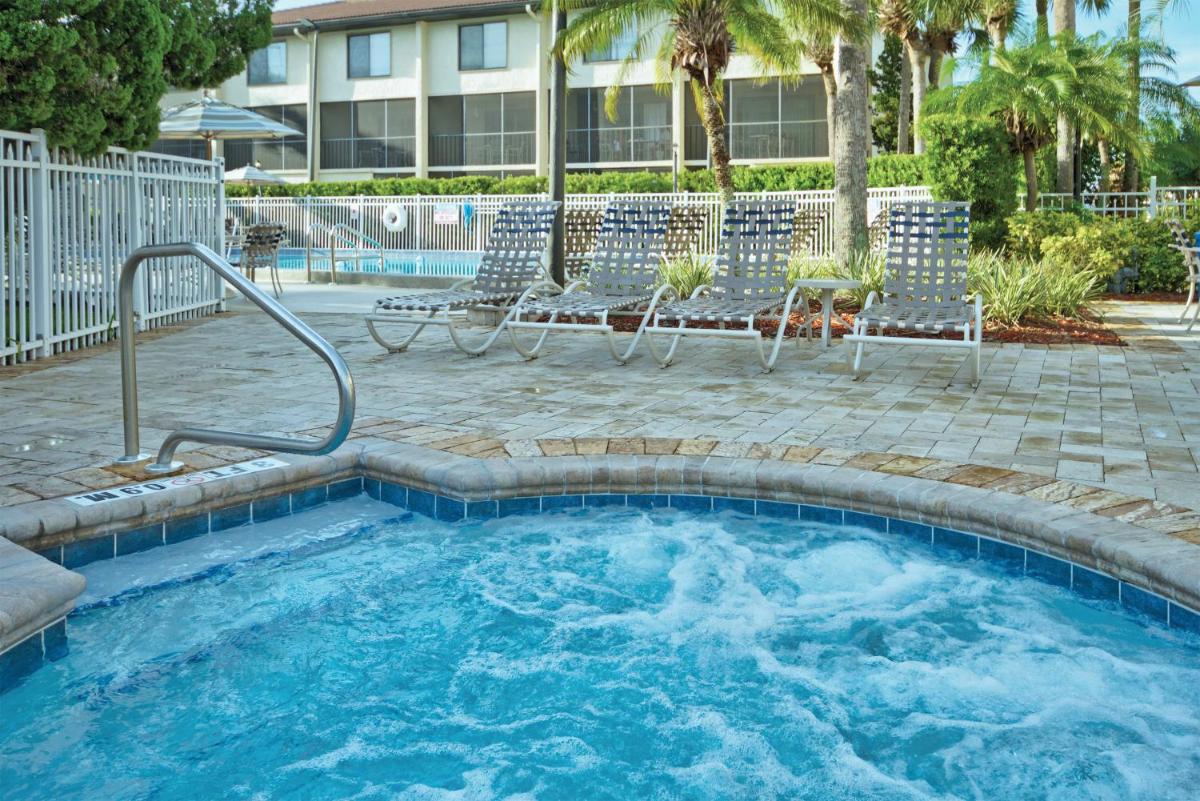 Club Wyndham Orlando International - image 4