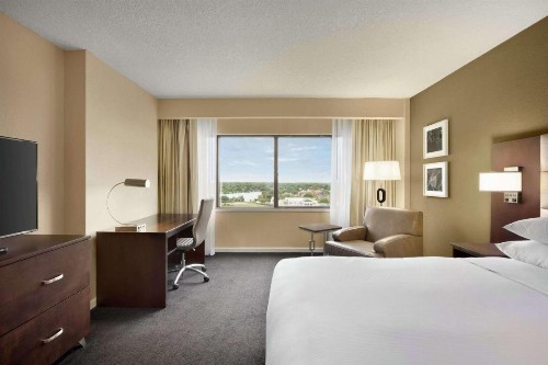 DoubleTree by Hilton Orlando Downtown - image 10