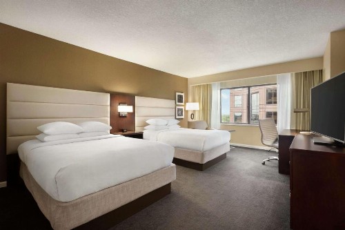 DoubleTree by Hilton Orlando Downtown - image 11