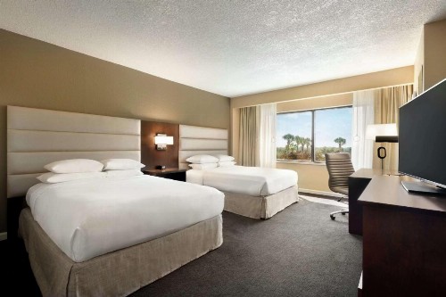 DoubleTree by Hilton Orlando Downtown - image 6
