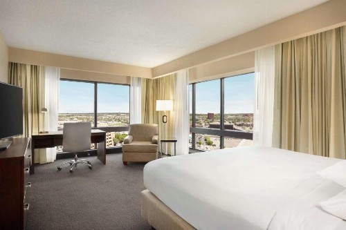 DoubleTree by Hilton Orlando Downtown - image 9