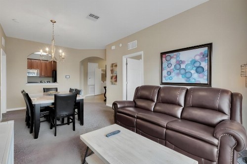 Orlando Resort Rentals at Universal Boulevard - image 36