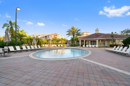 Orlando Resort Rentals at Universal Boulevard - image 38