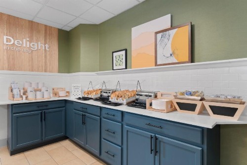 Best Western Orlando Theme Parks - image 12