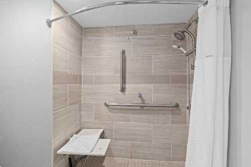 Best Western Orlando East Inn & Suites - image 39