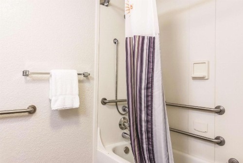 La Quinta by Wyndham Orlando Airport North - image 17