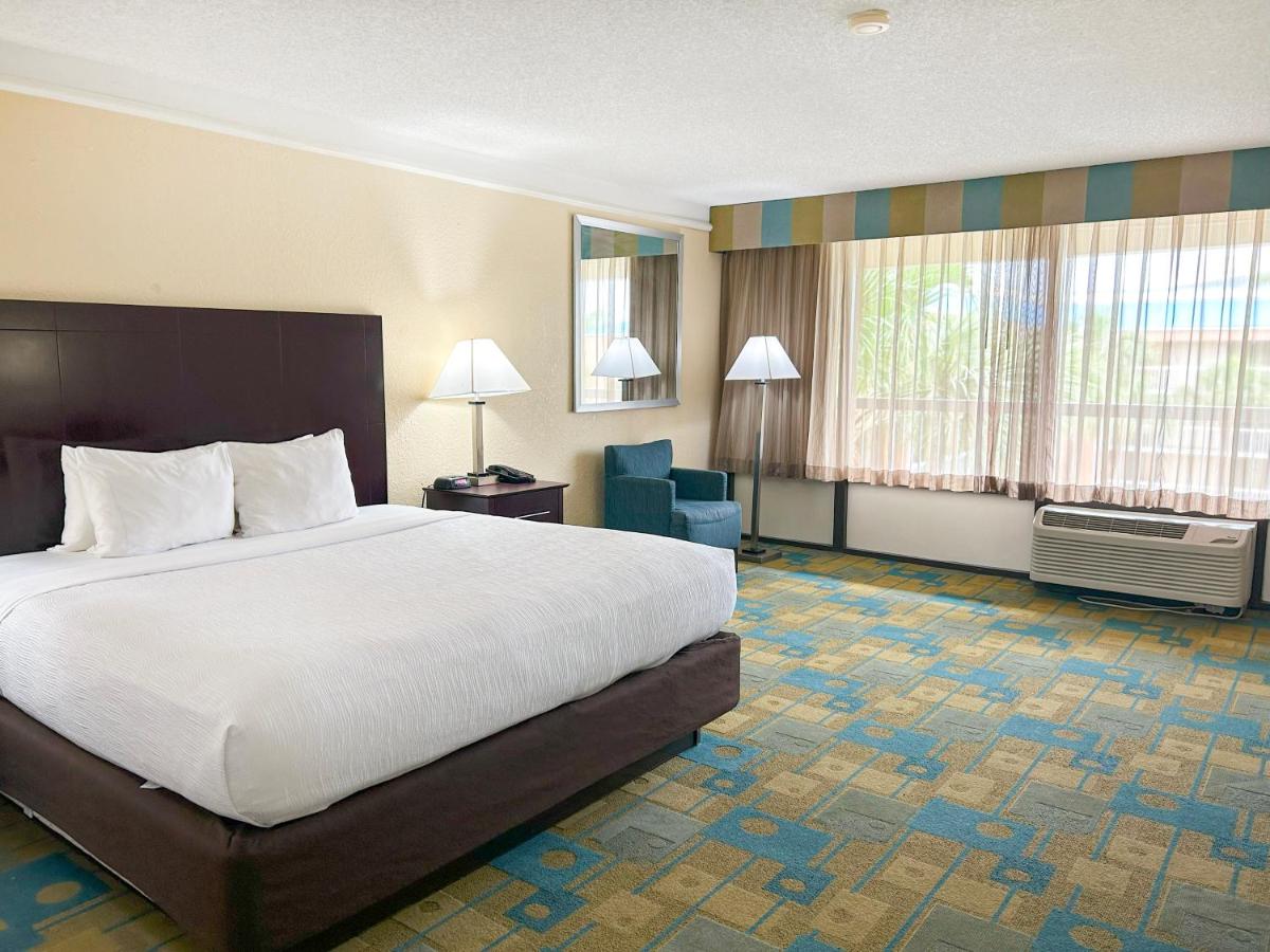 Quality Inn At International Drive Orlando - image 3