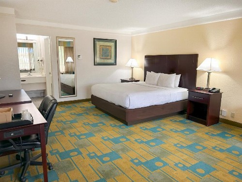 Quality Inn At International Drive Orlando - image 30