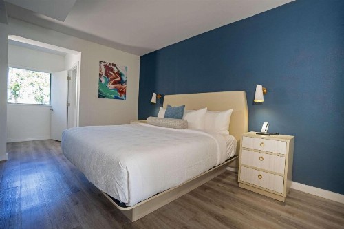 Quality Suites Orlando - image 25