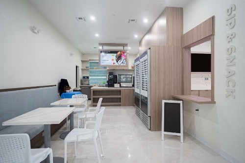 Quality Suites Orlando - image 26