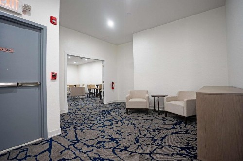 Quality Suites Orlando - image 46