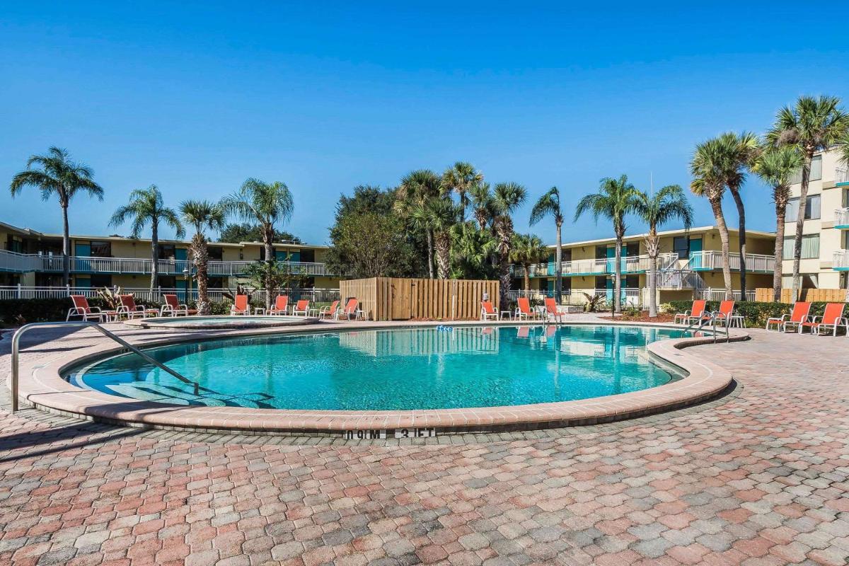 Clarion Hotel Orlando International Airport - image 4