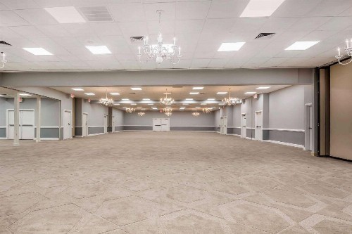 Clarion Hotel Orlando International Airport - image 7