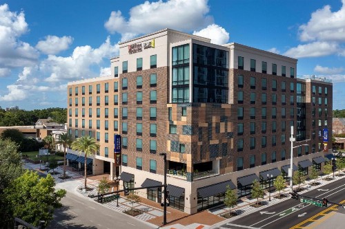 Hilton Garden Inn Orlando Downtown - image 4