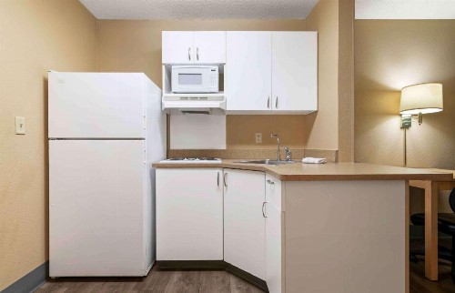 Extended Stay America Suites - Orlando - Southpark - Equity Row - image 35