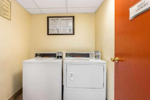 La Quinta by Wyndham Orlando South - image 25