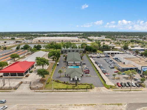 Quality Inn & Suites Downtown - image 29