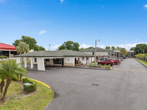 Quality Inn & Suites Downtown - image 46