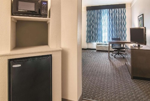 La Quinta by Wyndham Orlando UCF - image 13