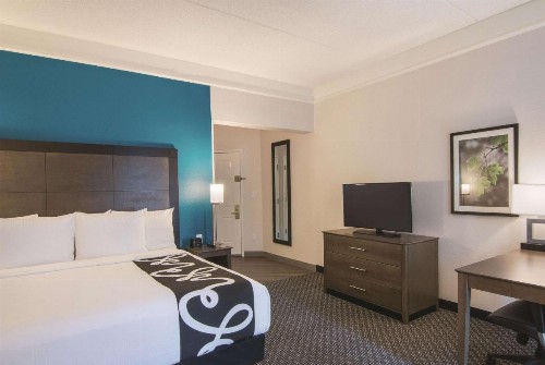 La Quinta by Wyndham Orlando UCF - image 28