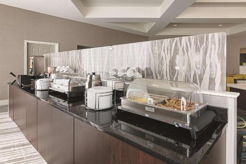 La Quinta by Wyndham Orlando UCF - image 36