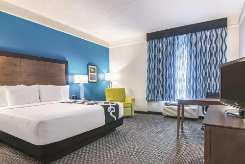 La Quinta by Wyndham Orlando UCF - image 7