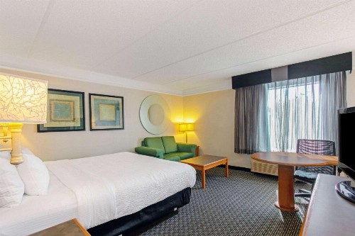 La Quinta by Wyndham Orlando I Drive/Conv Center - image 16