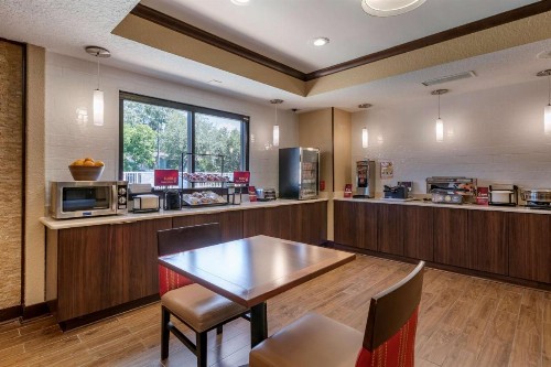 Comfort Suites UCF/Research Park - image 18