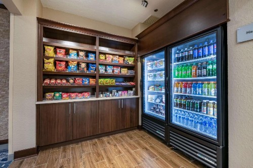 Comfort Suites UCF/Research Park - image 3