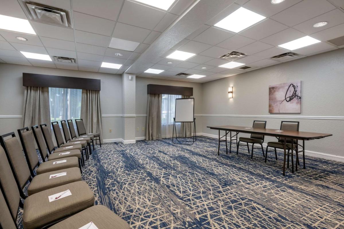 Comfort Suites UCF/Research Park - image 7