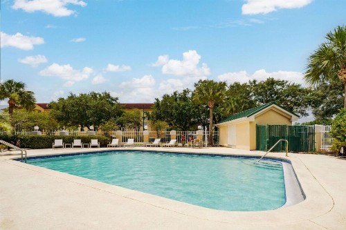 Country Inn & Suites by Radisson Orlando Airport FL - image 19
