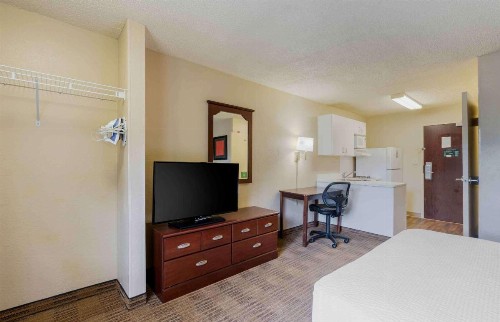 Extended Stay America - Orlando - Maitland - 1760 Pembrook Dr. - image 8