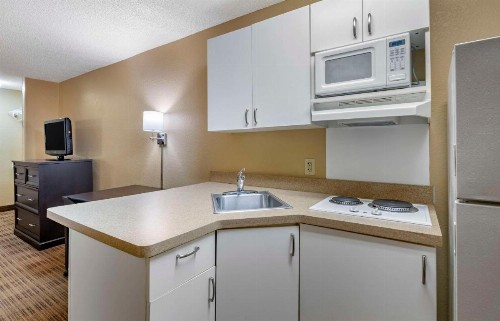 Extended Stay America Suites - Orlando - Orlando Theme Parks - Major Blvd - image 22