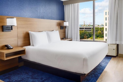 Hyatt Place across from Universal Orlando Resort - image 43