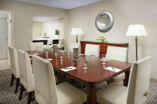 DoubleTree by Hilton Orlando Airport Hotel - image 27