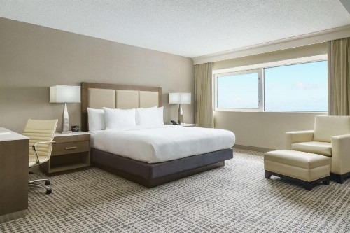 DoubleTree by Hilton Orlando Airport Hotel - image 34