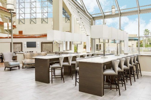 DoubleTree by Hilton Orlando Airport Hotel - image 37