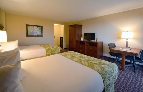 Rosen Inn Closest to Universal - image 39