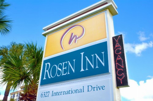 Rosen Inn Closest to Universal - image 41