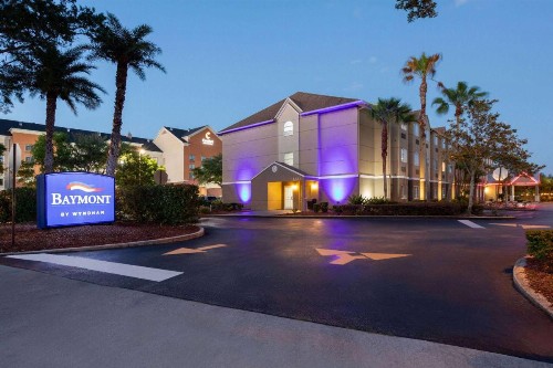 Floridian Hotel and Suites International Drive - image 1