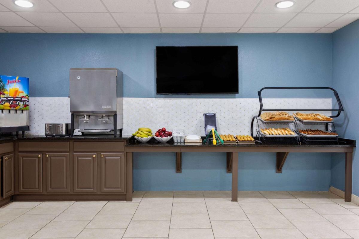 Floridian Hotel and Suites International Drive - image 3