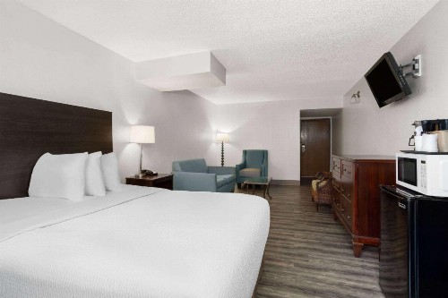 Floridian Hotel and Suites International Drive - image 8