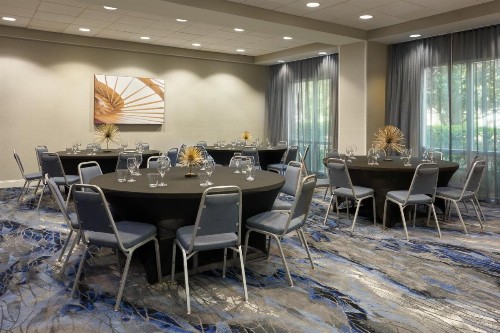 Fairfield Inn & Suites by Marriott Orlando International Drive/Convention Center - image 35