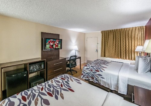Red Roof Inn Orlando South - Florida Mall - image 22