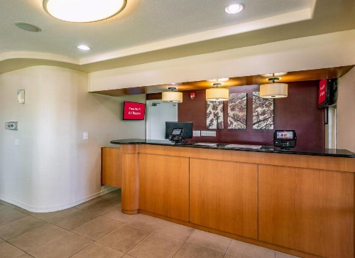 Red Roof Inn Orlando South - Florida Mall - image 6
