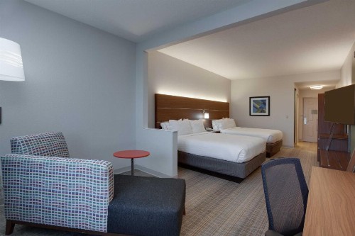 Holiday Inn Express & Suites Orlando International Airport an IHG Hotel - image 25